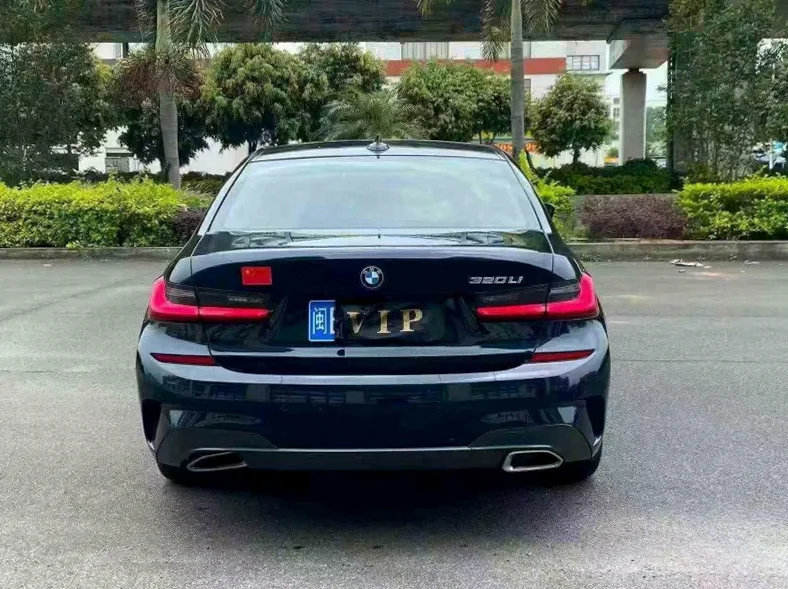 宝马5系 后面外观三