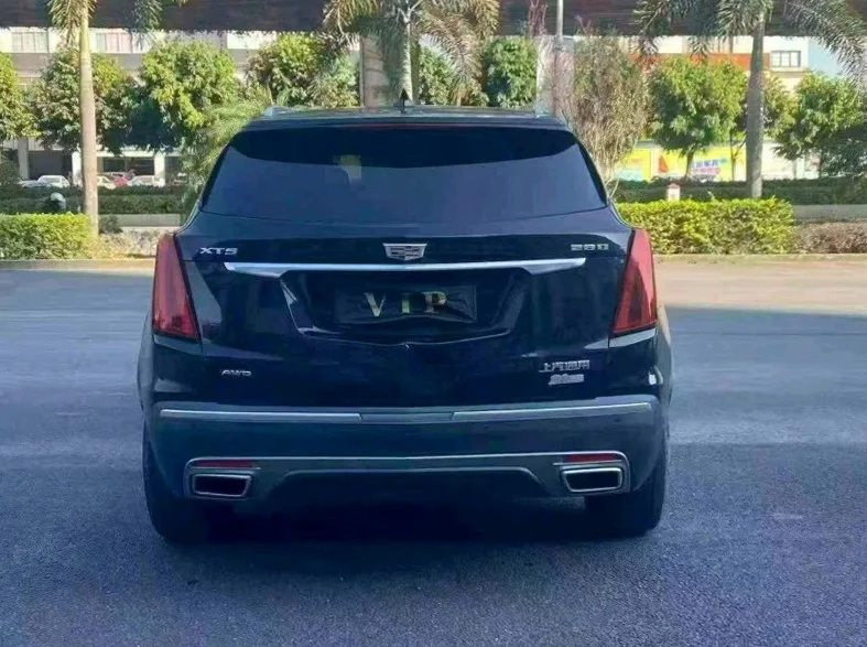 凯迪拉克XT5 正面外观二