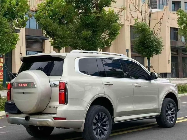 长城汽车坦克 后面外观三