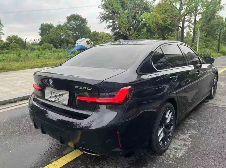 宝马3系 后面外观二