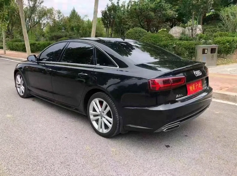 奥迪A6L 驾驶室