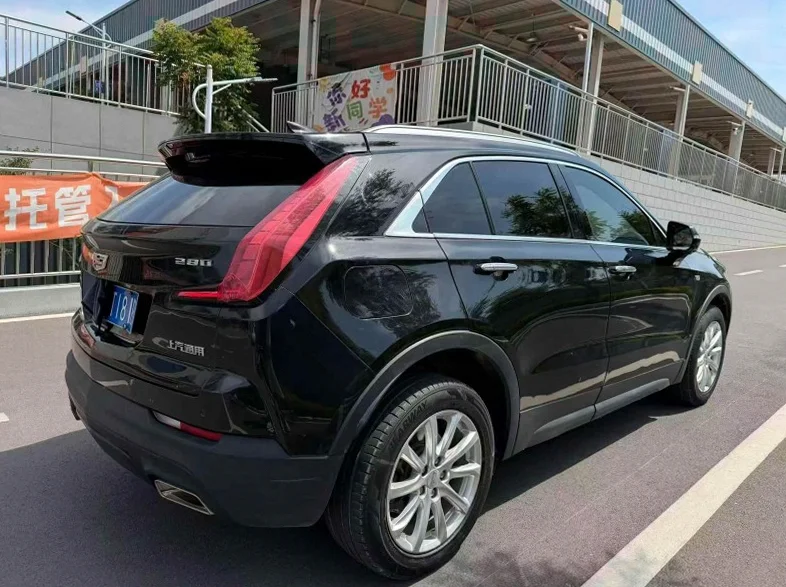 凯迪拉克XT4 后面外观二
