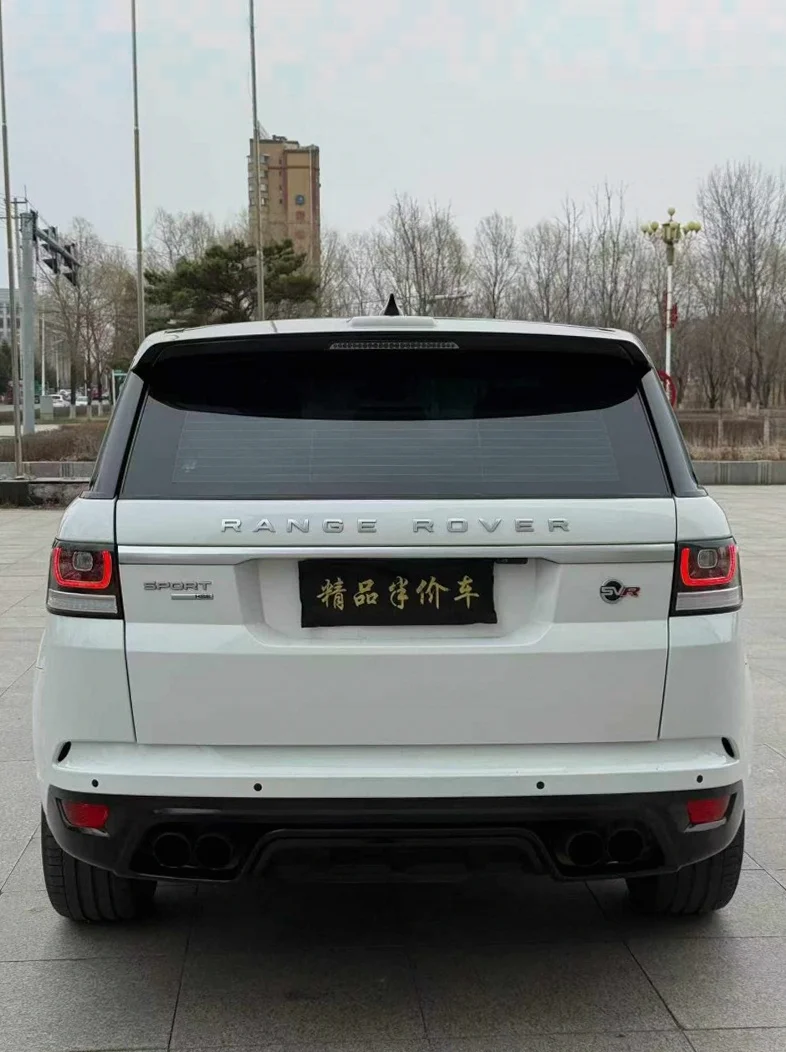 路虎揽胜运动 后面外观一