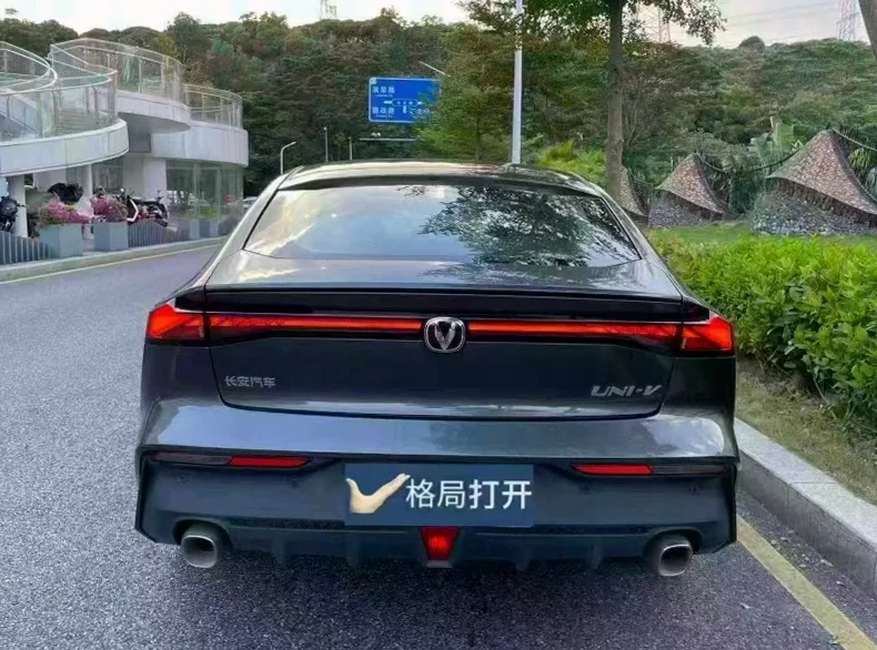 长安汽车UNI 驾驶室