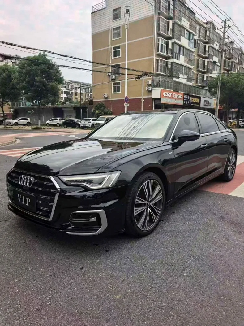 奥迪A6L 正面外观三