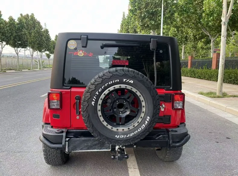 Jeep牧马人 驾驶室