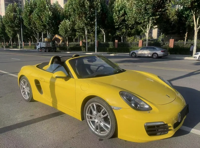 保时捷Boxster 内饰前排