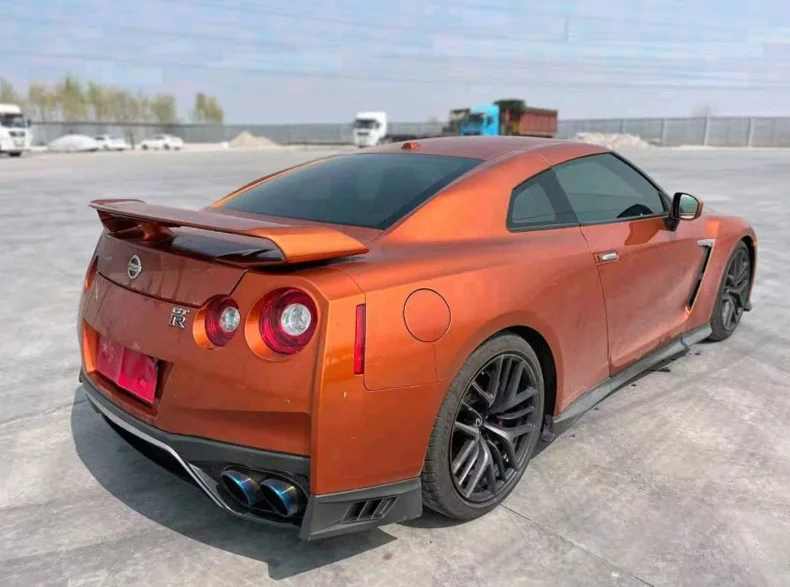 日产GT-R 内饰后排