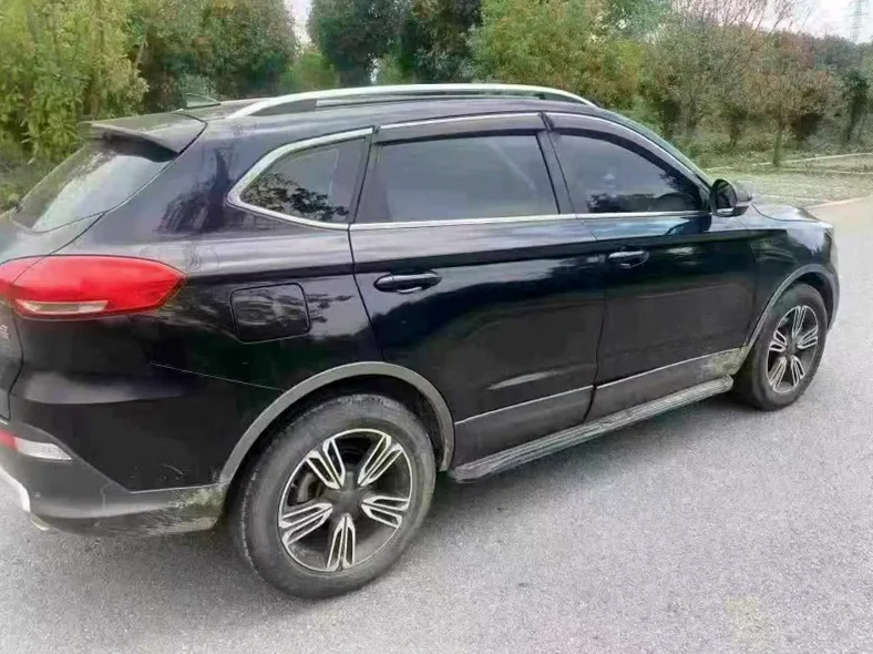 猎豹汽车CS10 后面外观三