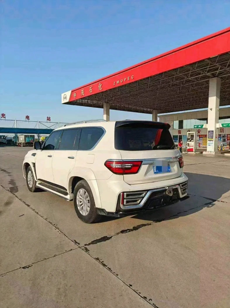 日产途乐 后面外观二