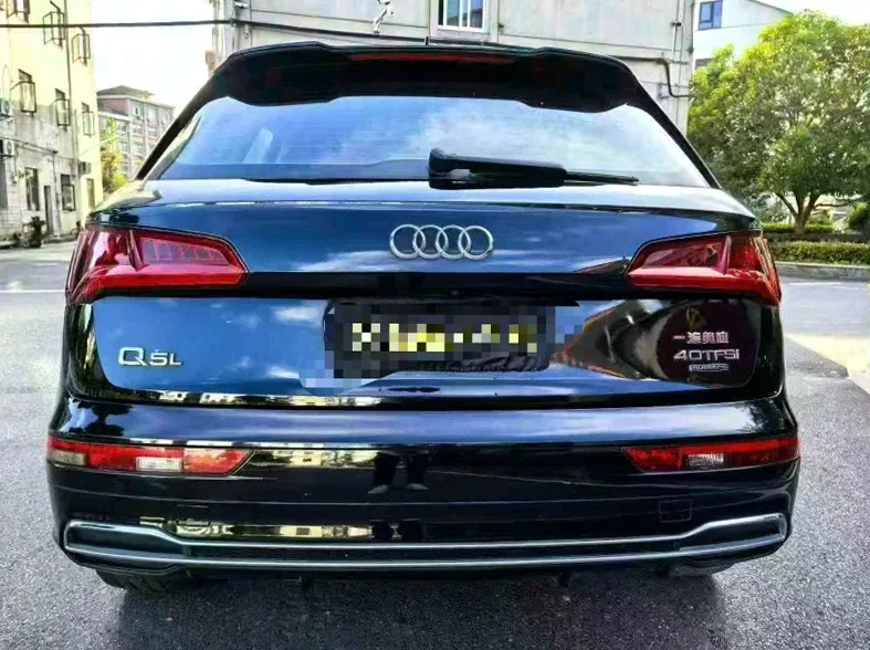 奥迪Q5 驾驶室