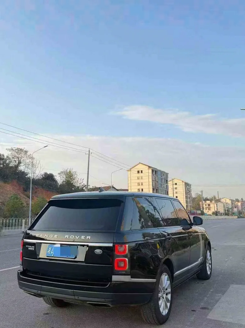 路虎揽胜行政 后面外观三