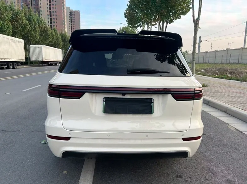 理想ONE 后面外观三