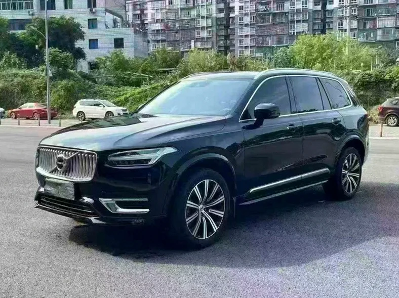 沃尔沃XC90 正面外观三