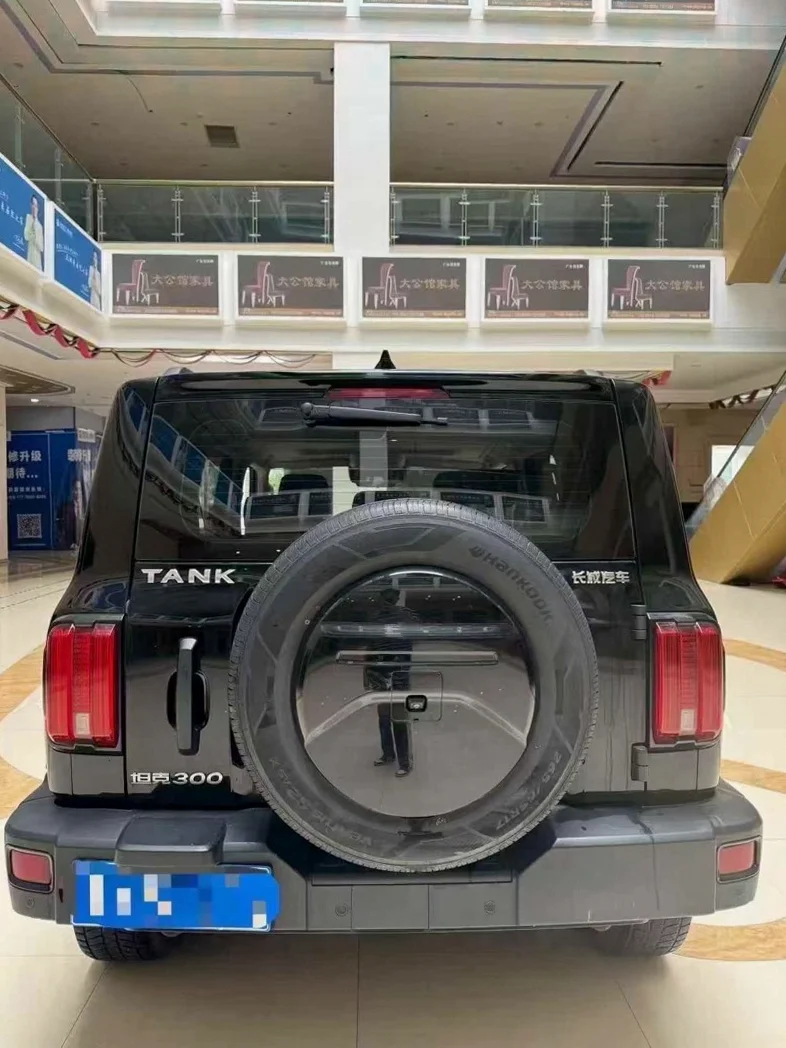 长城汽车坦克 驾驶室