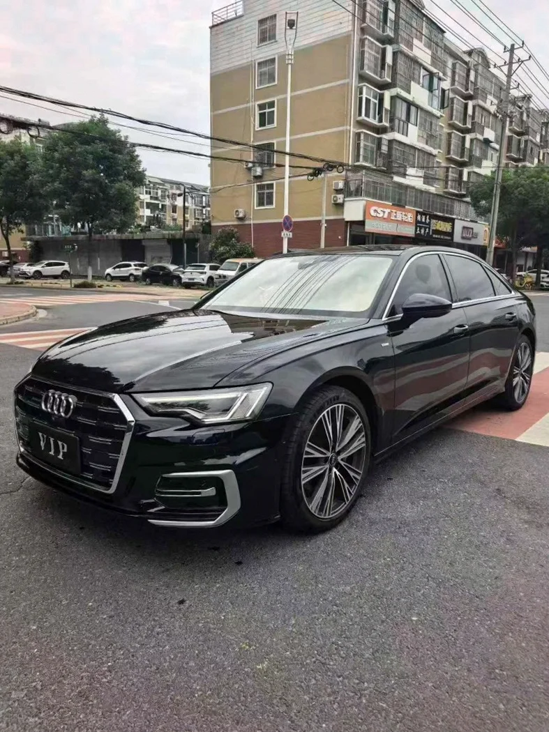 奥迪A6L 正面外观二