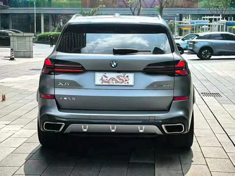 宝马X5 驾驶室