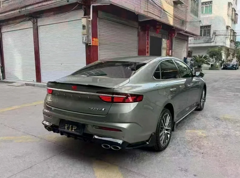 吉利星瑞 内饰后排