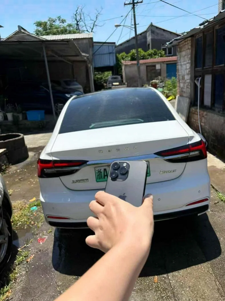 荣威i6 后面外观三