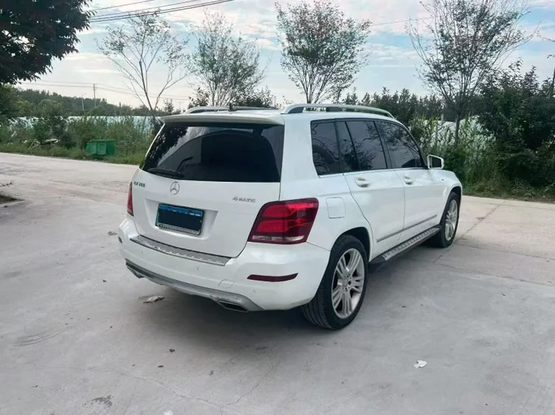 奔驰GLK 后面外观一