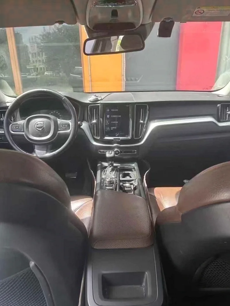 沃尔沃XC60 后面外观三