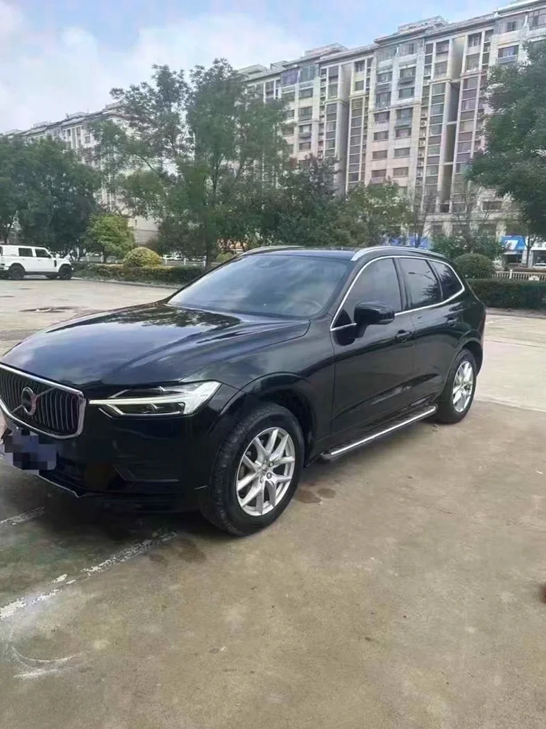 沃尔沃XC60 正面外观三