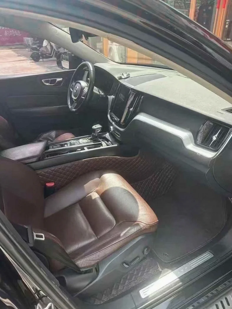 沃尔沃XC60 后面外观二