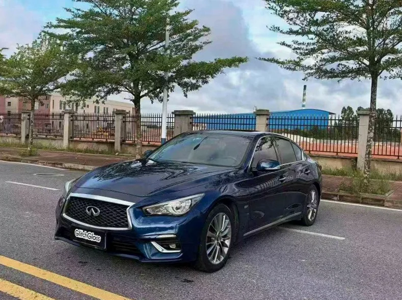 英菲尼迪Q50L 正面外观三