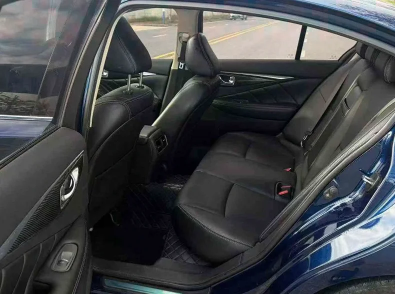 英菲尼迪Q50L 后面外观二