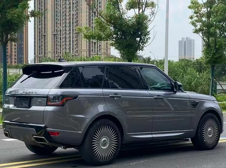 路虎揽胜运动 后面外观三