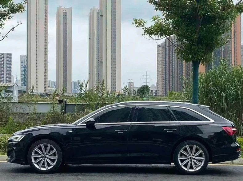 奥迪A6L 后面外观三