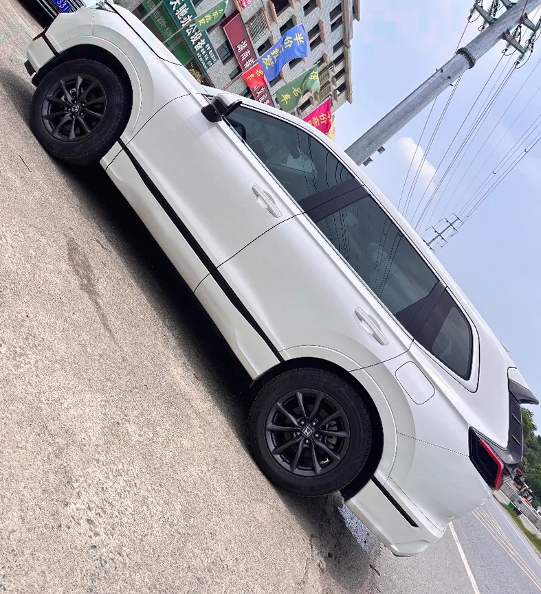 本田皓影 后面外观二