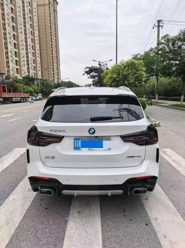 宝马X3 驾驶室