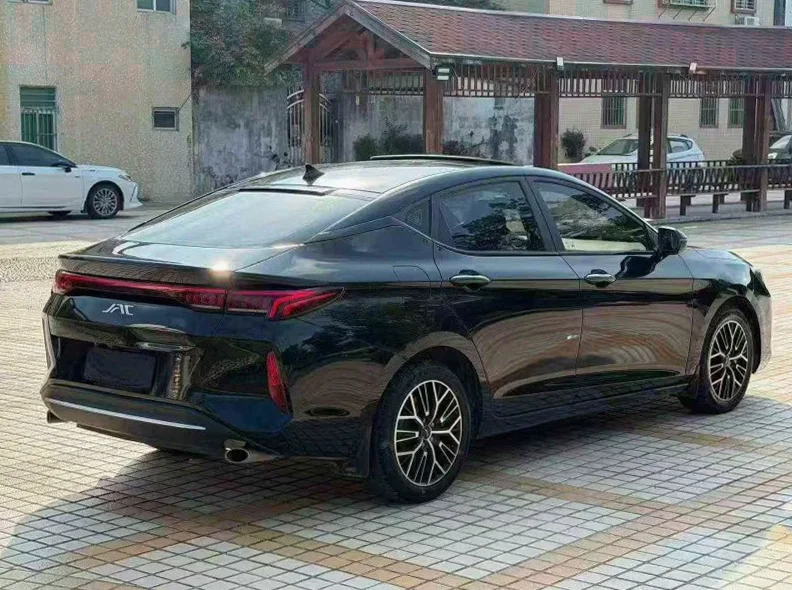 江淮A5 后面外观三