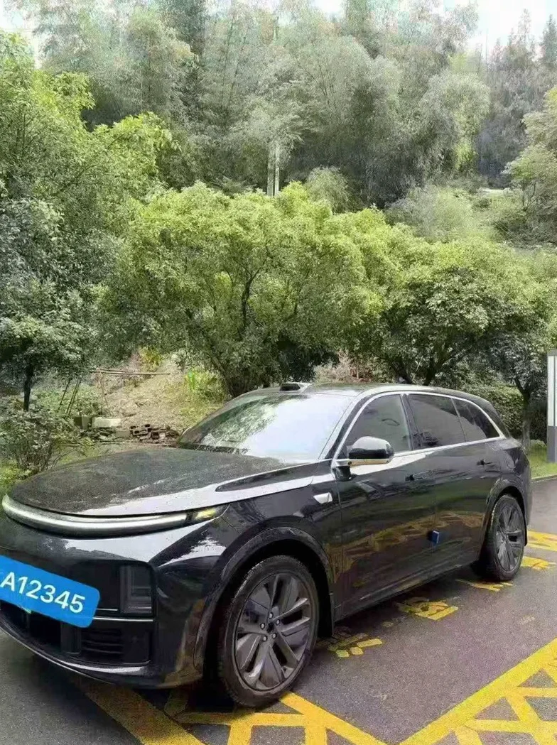 理想L7 正面外观三