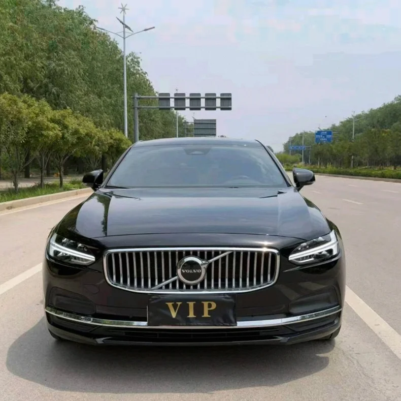 2025款 沃尔沃 S90 | 枣庄