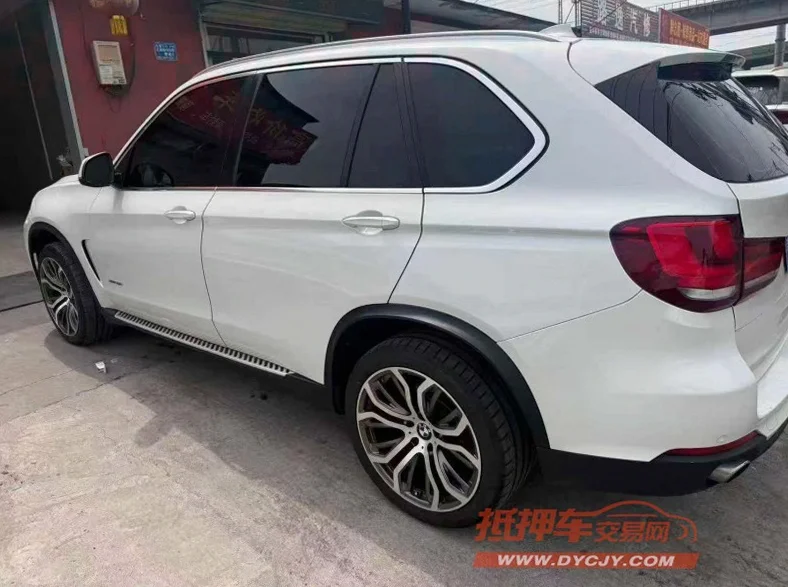 宝马X5 驾驶室