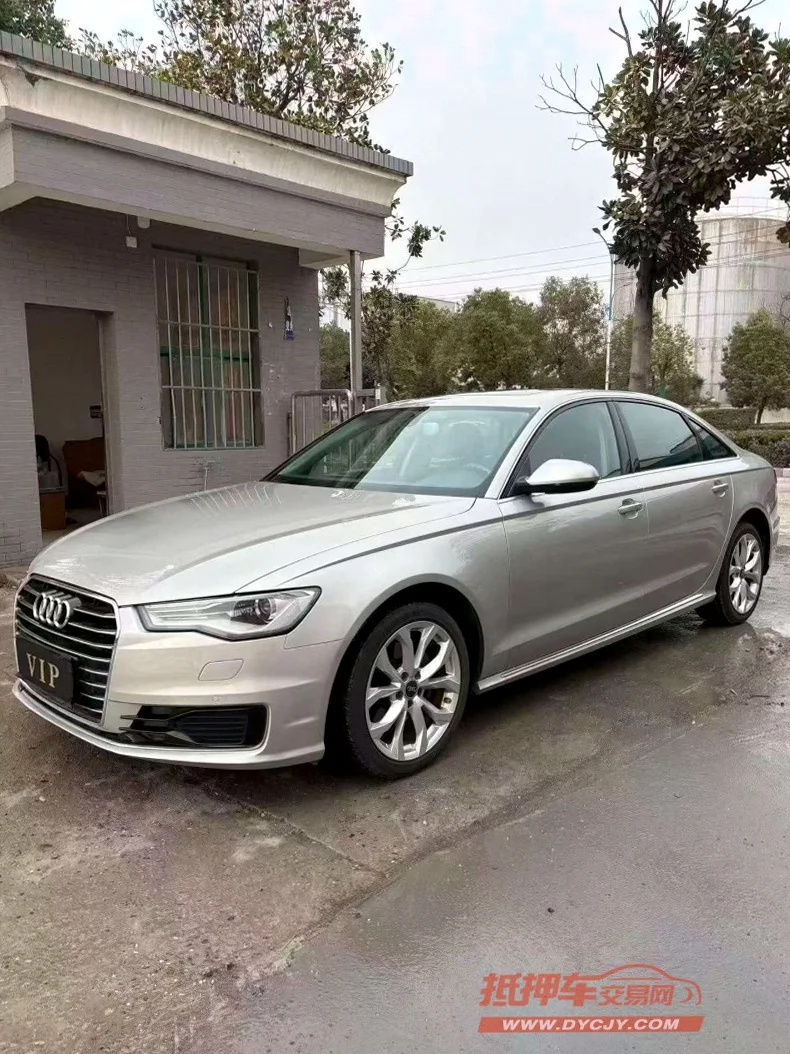 奥迪A6L 正面外观三