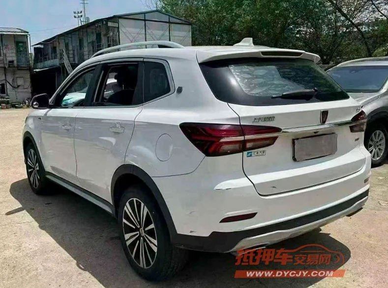 荣威RX5 后面外观三