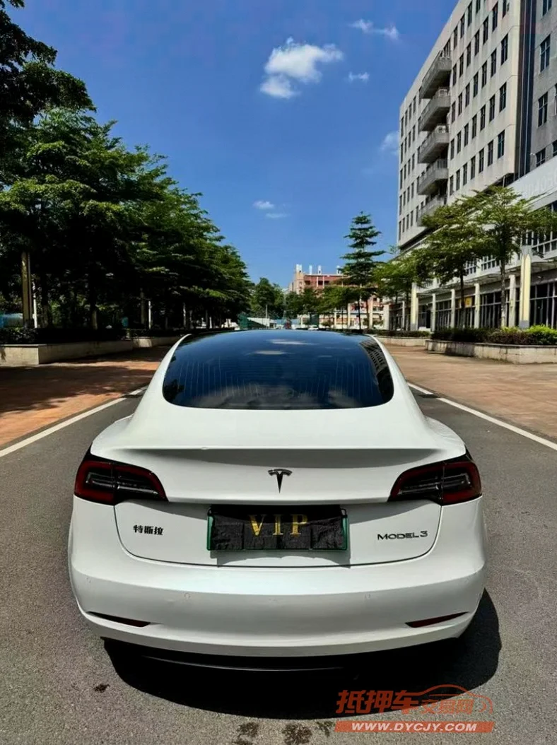 特斯拉MODEL 驾驶室