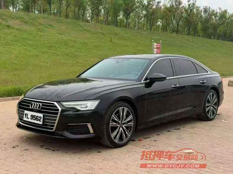 奥迪A6L 正面外观三