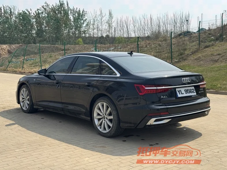 奥迪A6L 正面外观二