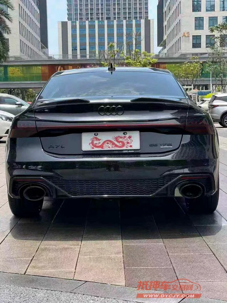 奥迪A7L 驾驶室