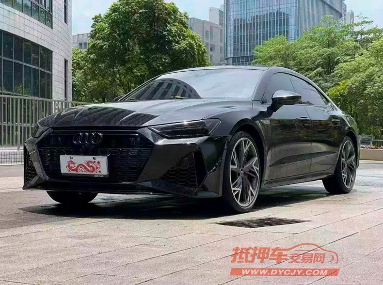 奥迪A7L 正面外观三