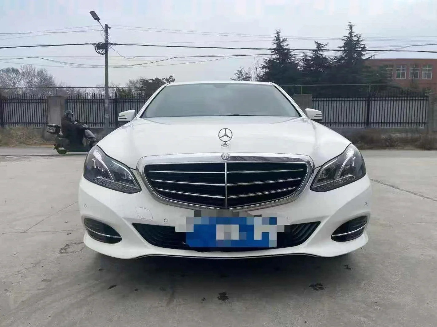 16年奔驰E200L立标2.0T高配