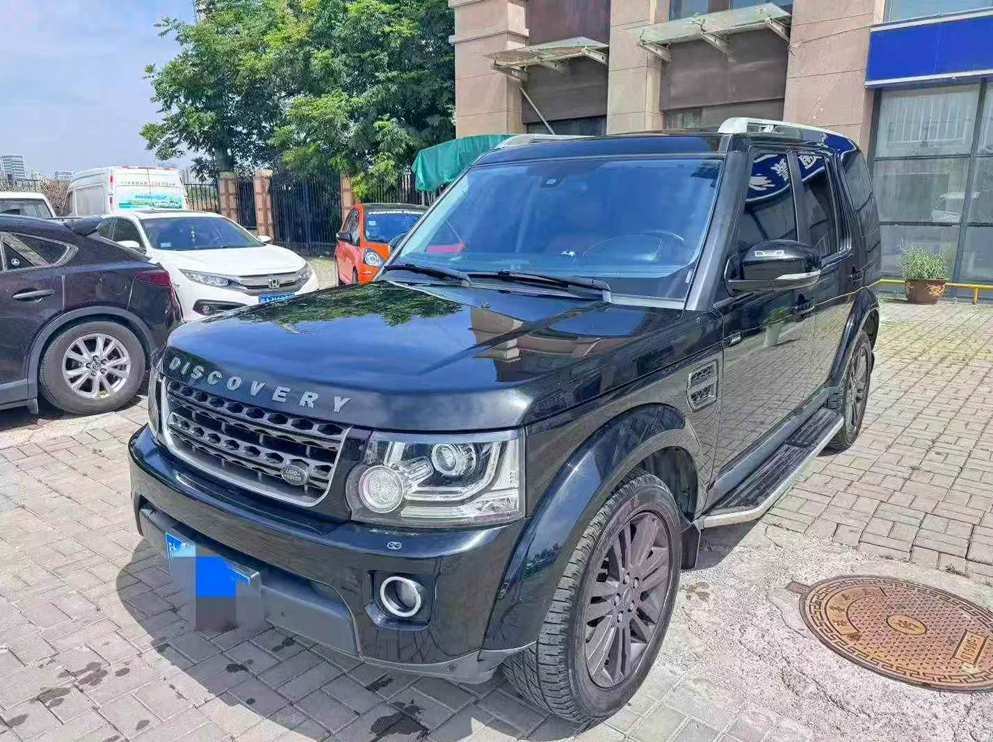 路虎发现 正面外观二