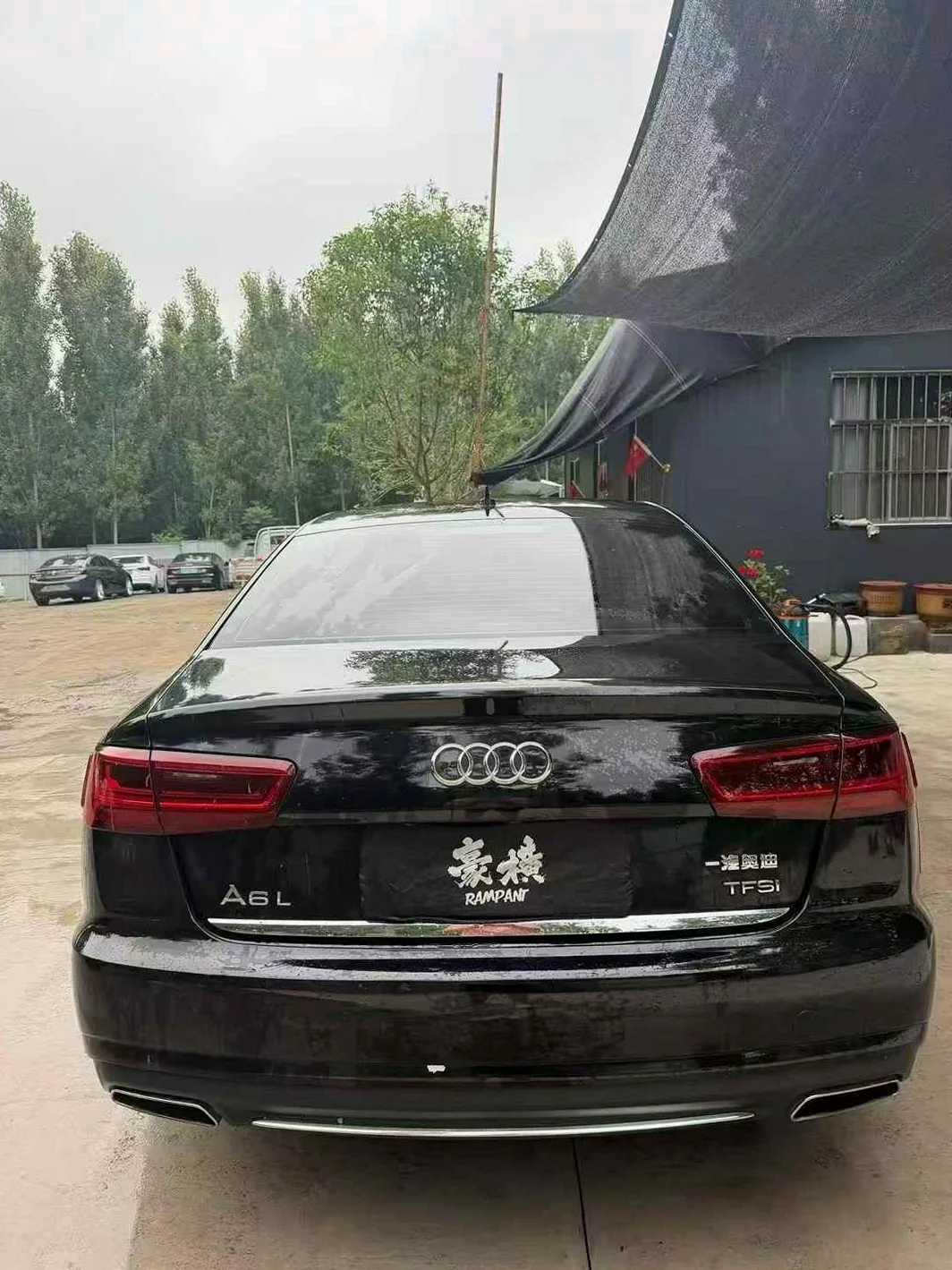 奥迪A6L 后面外观二