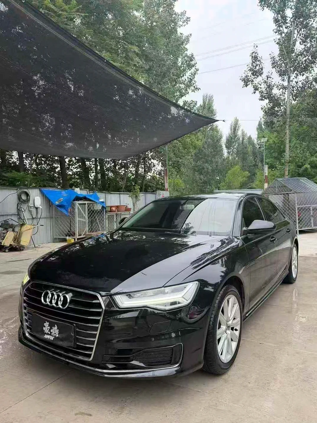 奥迪A6L 正面外观三
