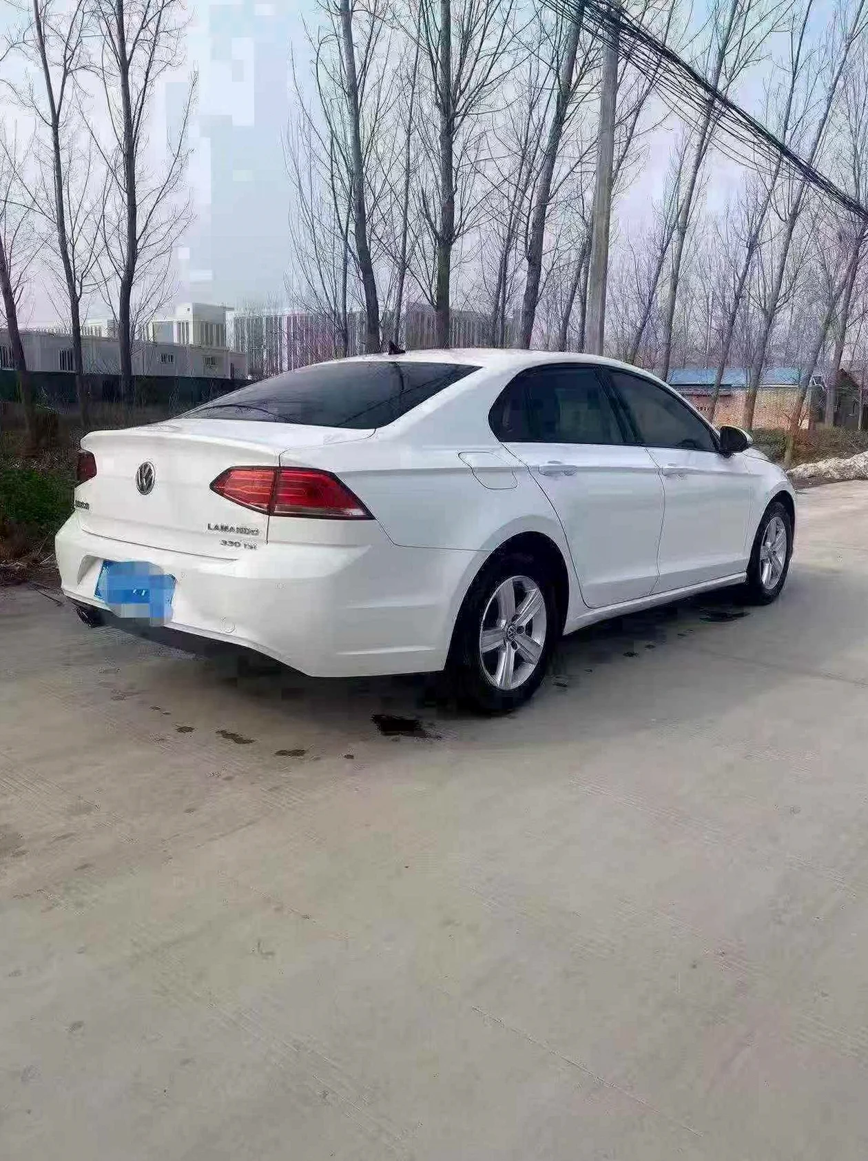 大众凌渡 后面外观二