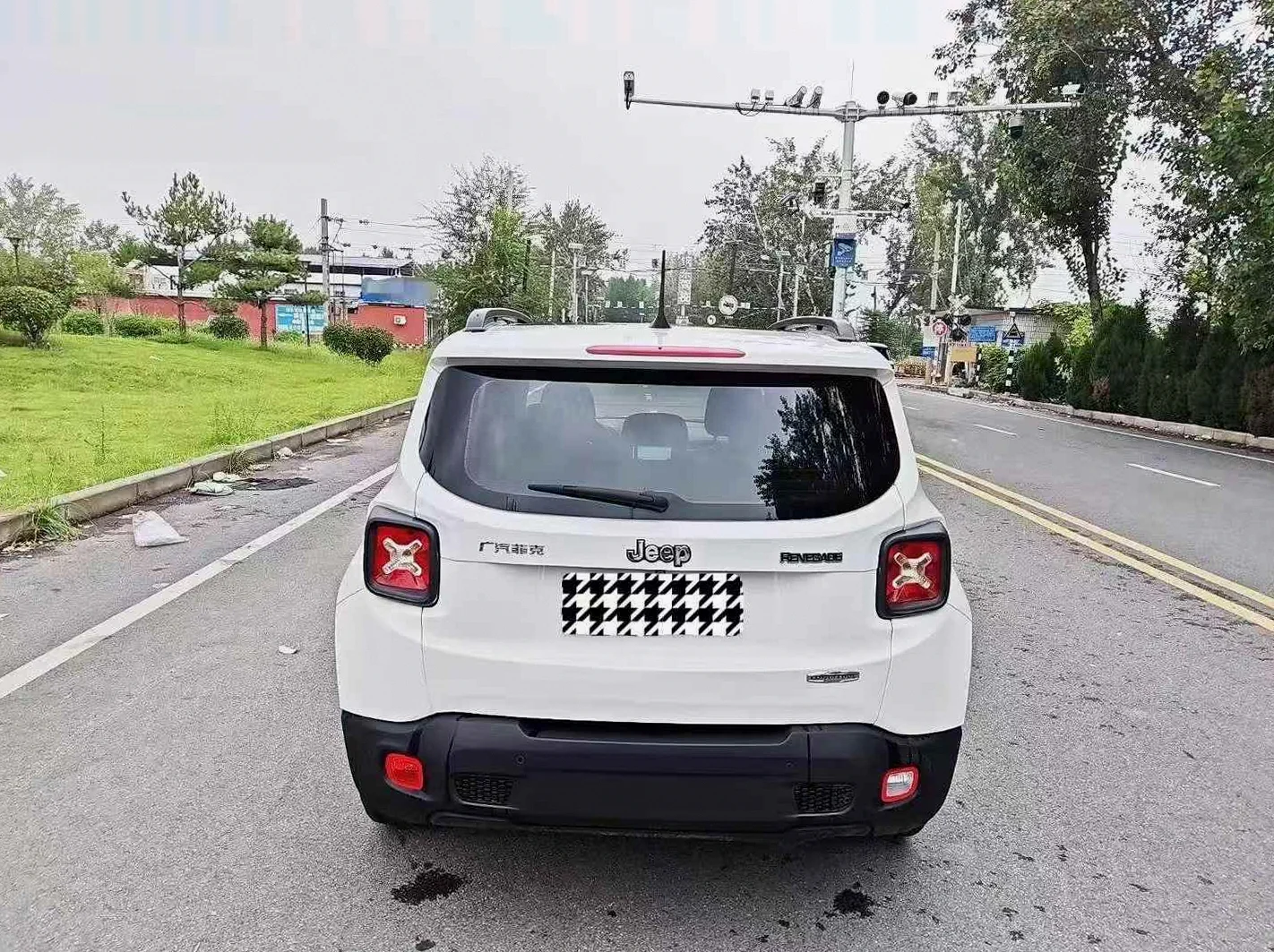 Jeep自由侠 内饰前排